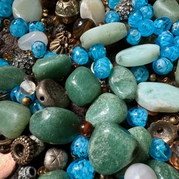 Mixed Lot Beads & Stones - Women’s Jewelry - Green Blue Bronze - Jade / Glass - Picture 4 of 7